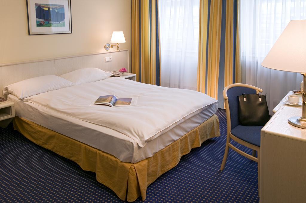 Mercure Hotel Muenster City Room photo